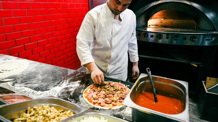 Brasil consome mais de 200 milhões de pizzas   por mês e aquece setor