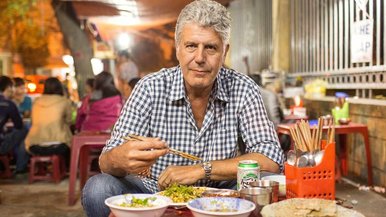 Por que todo mundo deveria ler Anthony Bourdain?