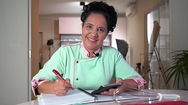 De dona de casa a chef: Léo Oliveira e sua jornada de superação