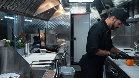 5 desperdícios invisíveis que estão minando o lucro dos restaurantes