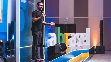 CEO do iFood conta como a gigante do delivery planeja crescer junto aos restaurantes