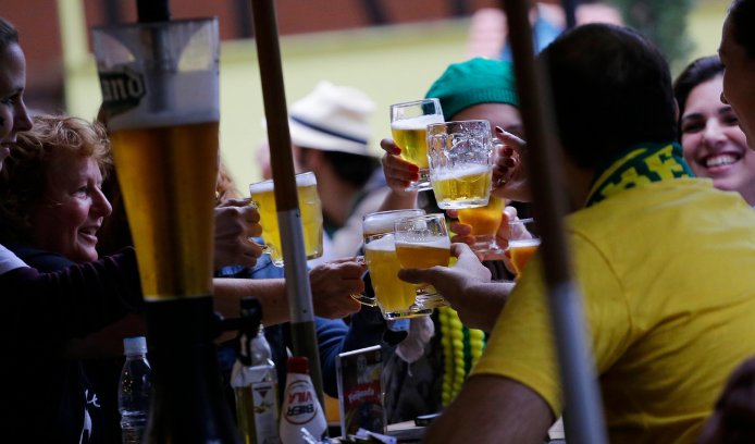 Bares e restaurantes têm de alta no faturamento durante jogos