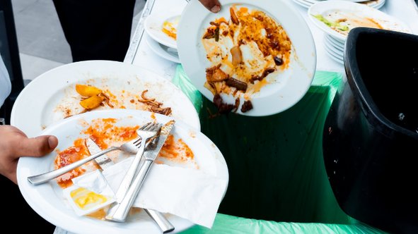 Como descartar alimentos da forma certa meu negócio?